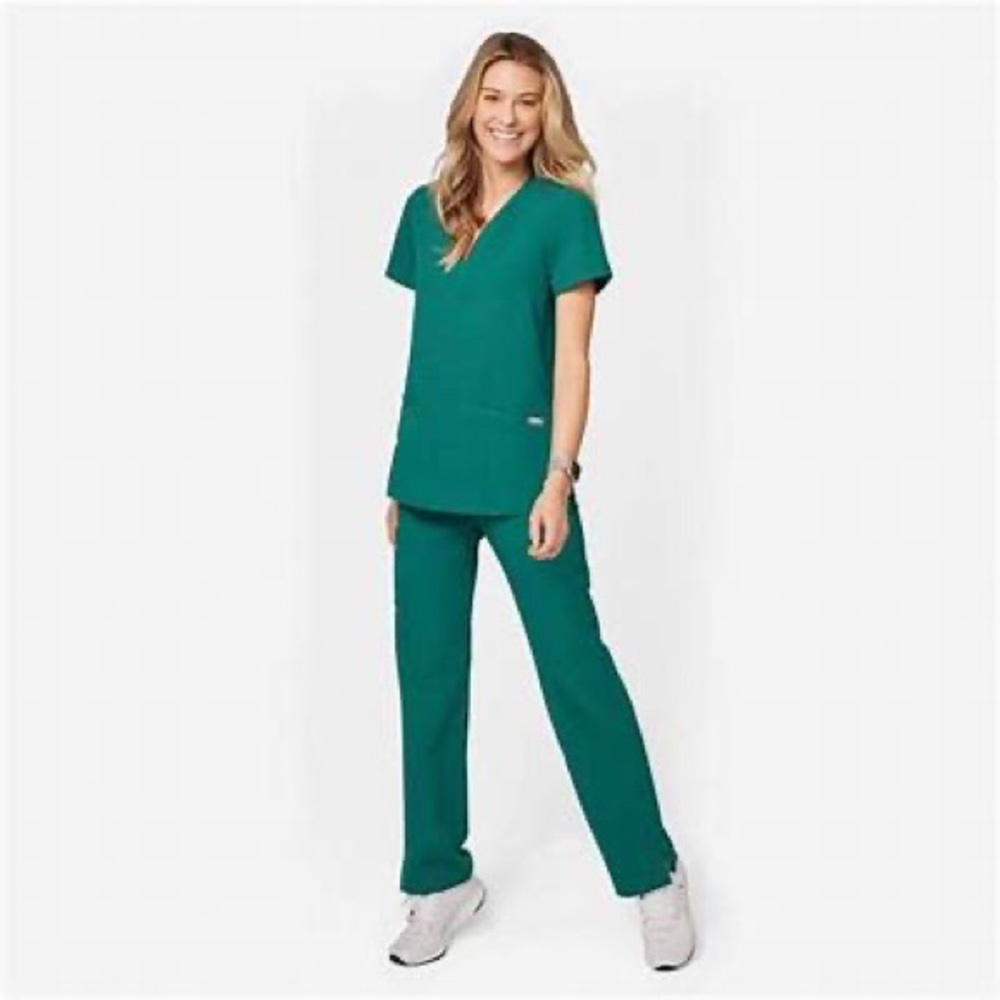 Womens Figs Hunter Green Scrubs Set Large